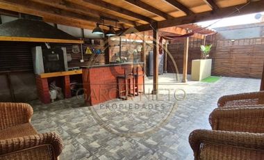 Casa en arriendo  en MACHALÍ