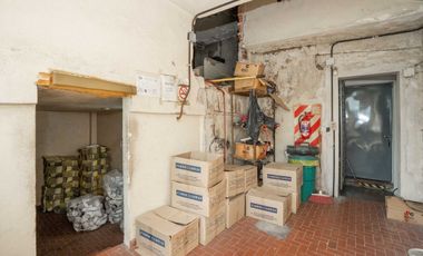 VENTA GALPON - DEPOSITO EN PARQUE AVELLANEDA