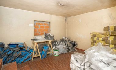 VENTA GALPON - DEPOSITO EN PARQUE AVELLANEDA