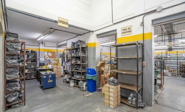 VENTA GALPON - DEPOSITO EN PARQUE AVELLANEDA