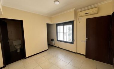 Depto de 2 dorm + balcón con asador en Candioti