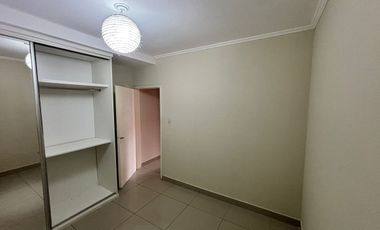 Dúplex con cochera en venta – Zazpe y Cruz Roja