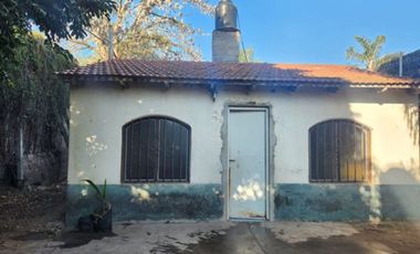 AMPLIA CASA INTERNA A REFACCION EN GUADALUPE.