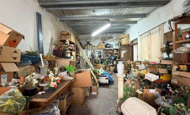 TALLER DEPOSITO COMERCIAL FLORES APTO CREDITO