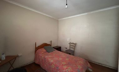 AMPLIA CASA EN VENTA EN EL SECTOR DE ÑUÑOA