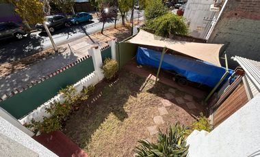 AMPLIA CASA EN VENTA EN EL SECTOR DE ÑUÑOA