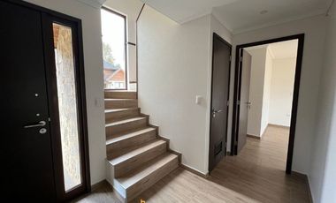 Casa en Arriendo en Condominio Vista Golf