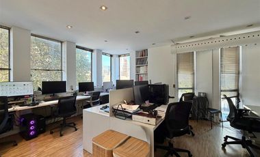 Oficina en Arriendo en Isidora Goyenechea - Plaza Perú