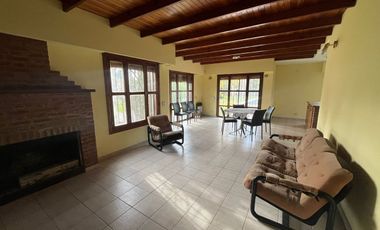 CASA EN VENTA CITY BELL