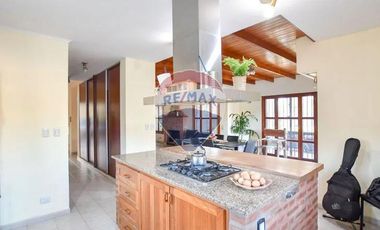 CASA EN VENTA CITY BELL