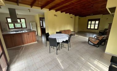 CASA EN VENTA CITY BELL