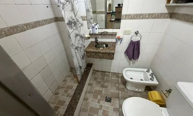 VENTA PH TIPO CASA 5 AMBIENTES, SARANDI