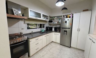 VENTA PH TIPO CASA 5 AMBIENTES, SARANDI
