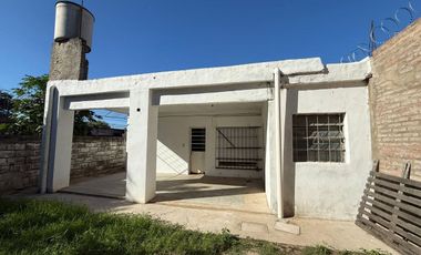 Casa interna a la venta en Pavon 1844