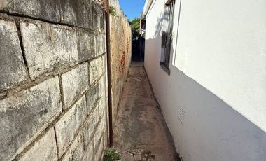 Casa interna a la venta en Pavon 1844