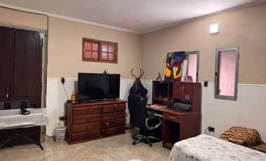 CASA 6 AMBIENTES 280m² PILETA+QUINCHO MARIA SELVA