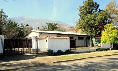 ARRIENDO CASA USO COMERCIAL, CALLE SANTA VICTORIA