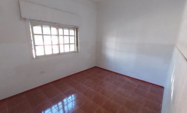 VENTA PH EN CIUDADELA PLANTA BAJA CON COCHERA!
