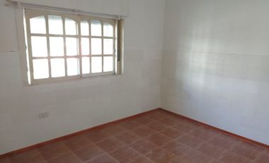 VENTA PH EN CIUDADELA PLANTA BAJA CON COCHERA!
