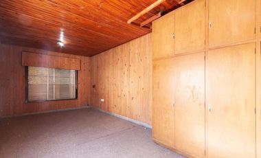 VENTA CASA 3 AMB PATIO COCHERA TERRAZA LANUS ESTE