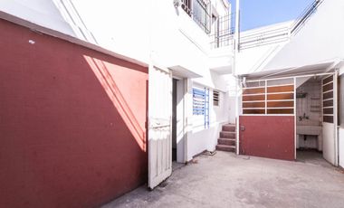 VENTA CASA 3 AMB PATIO COCHERA TERRAZA LANUS ESTE