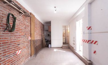 VENTA CASA 3 AMB PATIO COCHERA TERRAZA LANUS ESTE