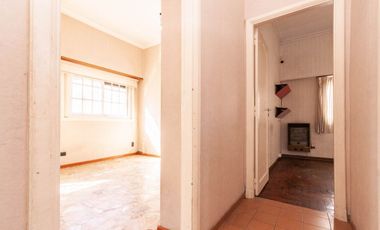 VENTA CASA 3 AMB PATIO COCHERA TERRAZA LANUS ESTE