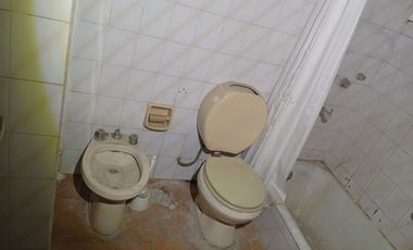 Venta ph 90 m2 cubiertos a reciclar, Chauvin