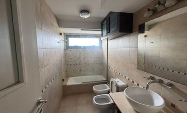 ALQUILER / DEPARTAMENTO SEMIPISO / CENTRO /RAFAELA
