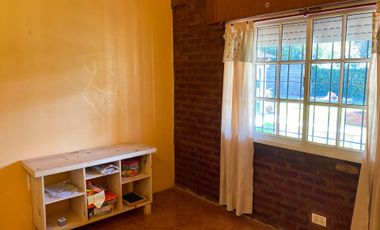 CASA 5 AMBIENTES EN VENTA GLEW - OPORTUNIDAD!!!