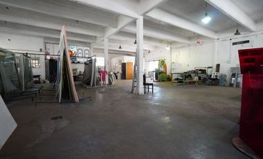 Galpón en venta PARQUE AVELLANEDA
