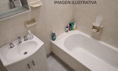 VENTA CASA CON PILETA LOMAS DE ZAMORA LOTE 484 MTS