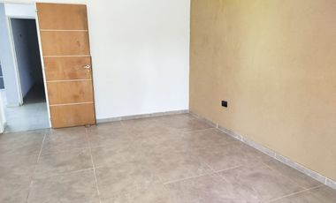 Alquiler  CASA 2 DORM, PILETA  EN COL TIROLESA