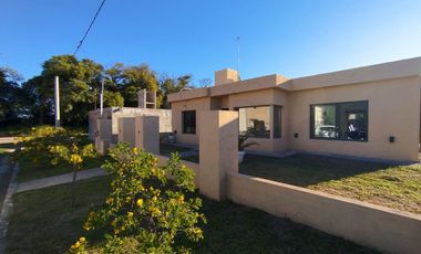 Alquiler  CASA 2 DORM, PILETA  EN COL TIROLESA