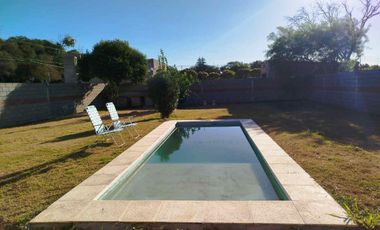 Alquiler  CASA 2 DORM, PILETA  EN COL TIROLESA