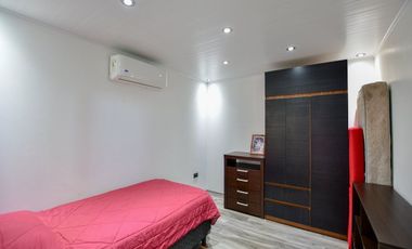 CASA EN VENTA BERISSO 4 DORMITORIOS -LOCAL-COCHERA