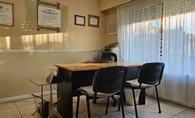 VENTA CASA 6 amb. gran jardín y pileta en Lincoln