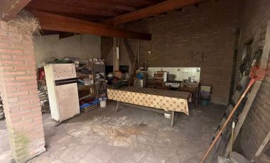 VENTA LOCAL SOBRE AVENIDA EN PALOMAR