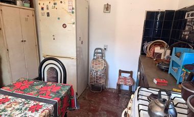 Venta Casa 3 ambientes en GRAN terreno 365 m2