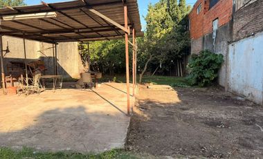 Venta Casa 3 ambientes en GRAN terreno 365 m2