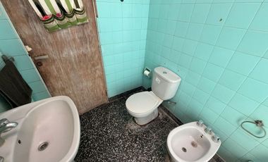 Venta Casa 3 ambientes en GRAN terreno 365 m2