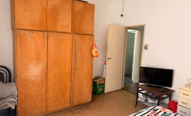 Venta Casa 3 ambientes en GRAN terreno 365 m2