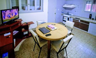 CASA EN VENTA EN PLENO CENTRO DE VENADO TUERTO