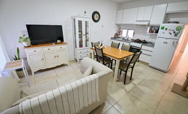DEPTO EN VENTA C/COCHERA Y PATIO CENTRO II