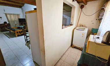 CASA 2 DORM  ZONA GRANJA DE ESMERALDA