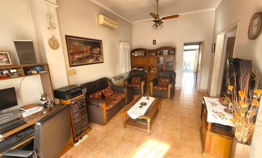 Casa de 4 ambientes en San Martin