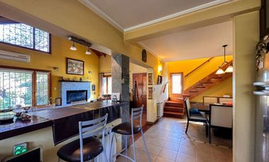 VENTA DE CASA QUINTA 7 AMBIENTES F.VARELA
