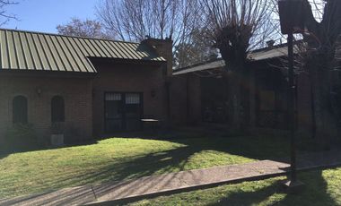 VENTA DE CASA QUINTA 7 AMBIENTES F.VARELA