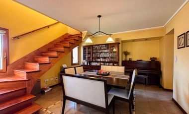 VENTA DE CASA QUINTA 7 AMBIENTES F.VARELA