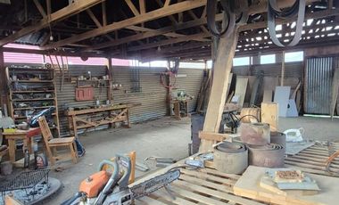 Venta Casa en Tolhuin con Galpon